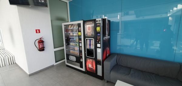 kofeina-automaty-do-przekasek-napojow-15
